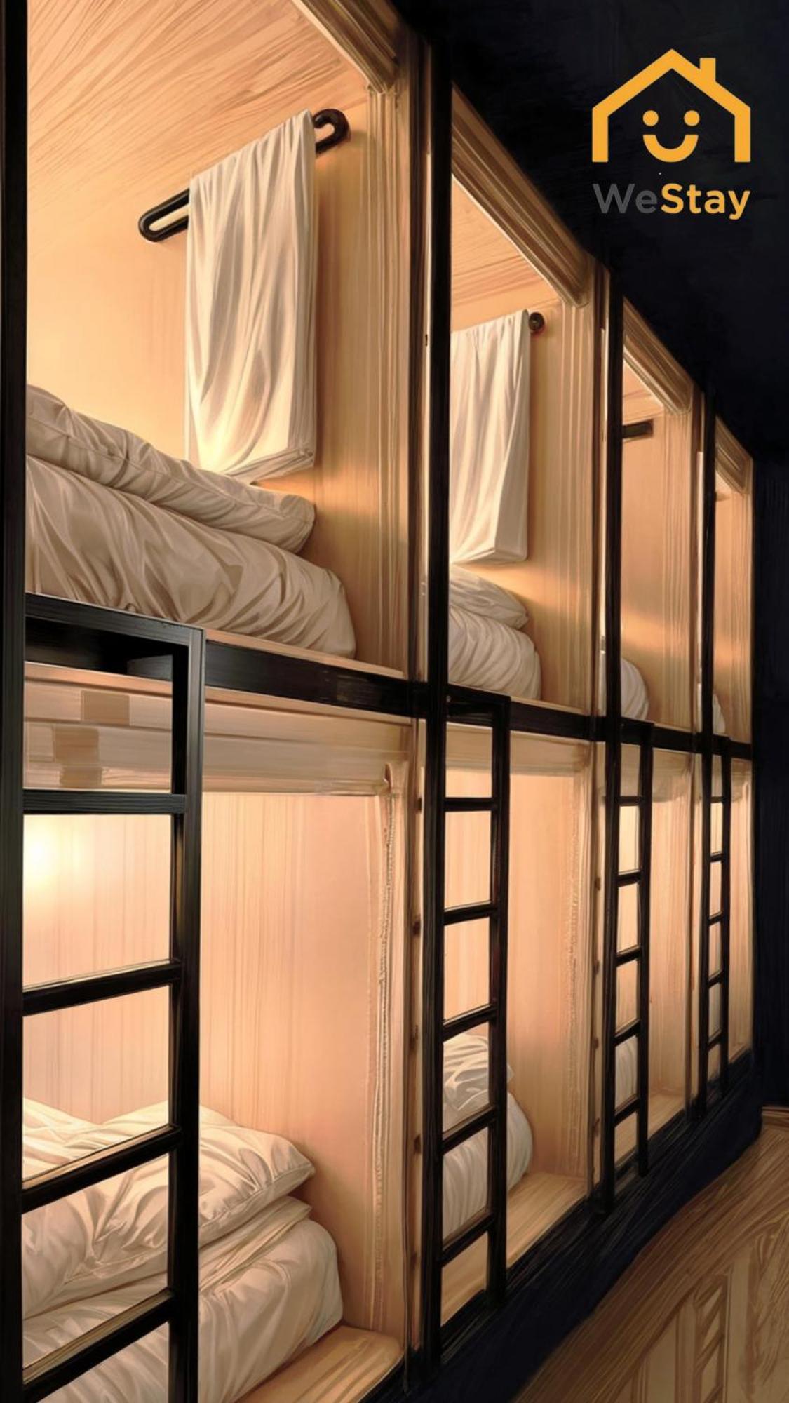 Westay Capsule Hostel Dubai Ngoại thất bức ảnh